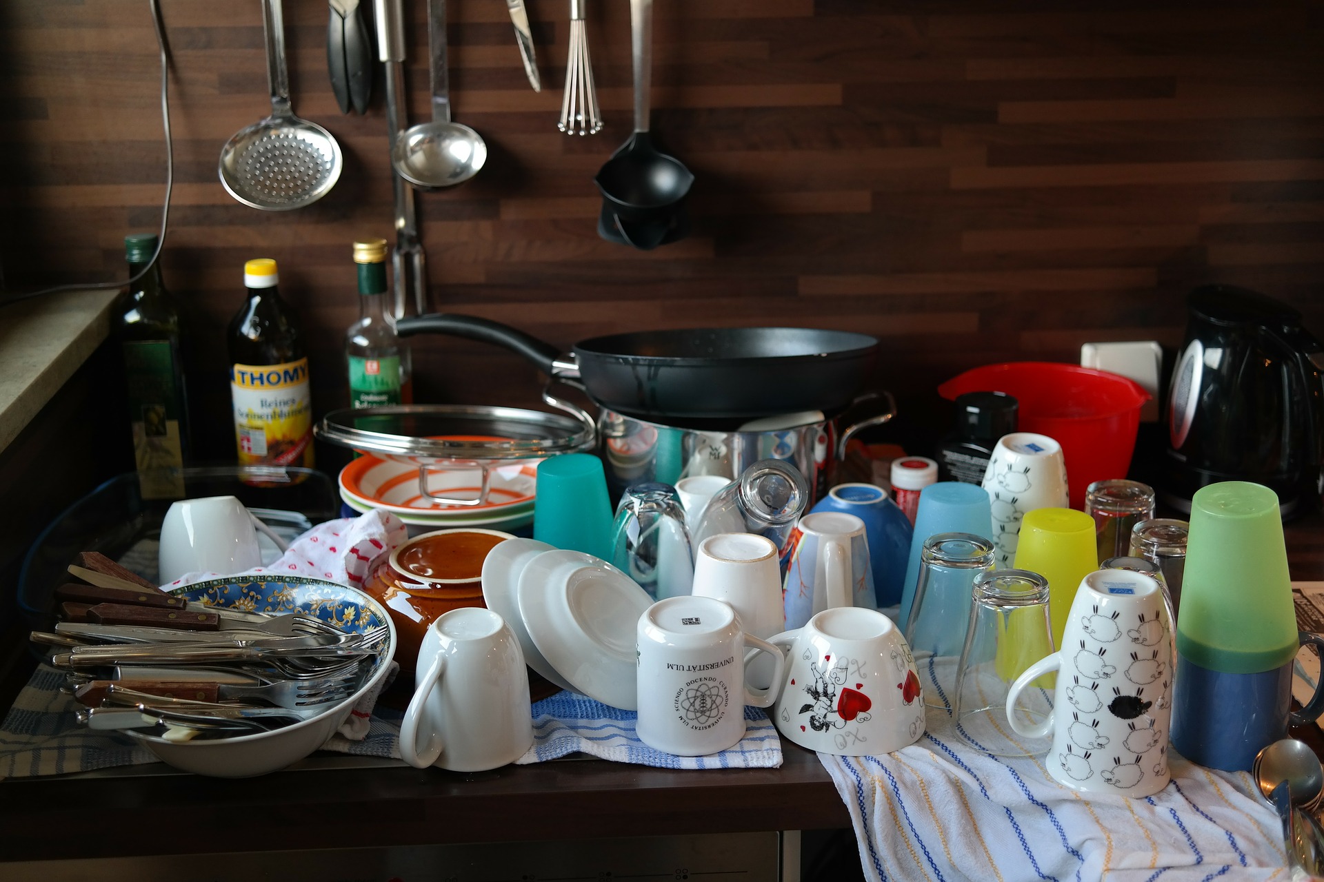 clean dishes by the sink